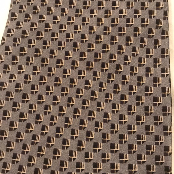 Men’s tie - Picture 2 of 4